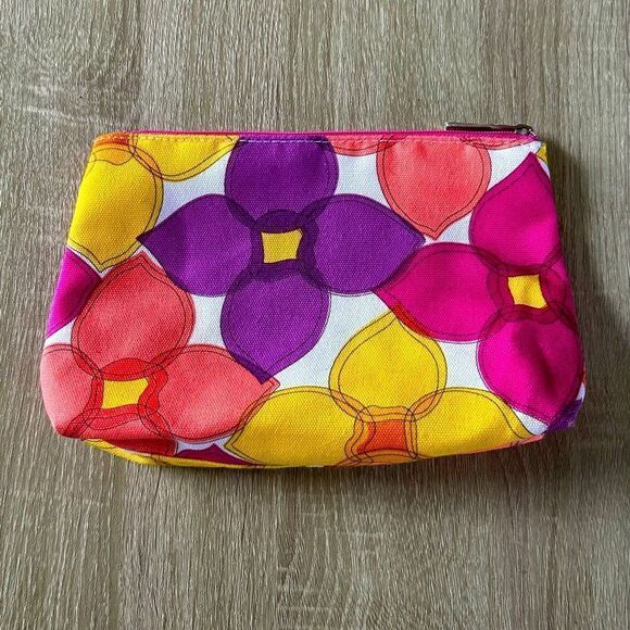 NWOT … CLINIQUE Cosmetic / Makeup Bag - Picture 2 of 4